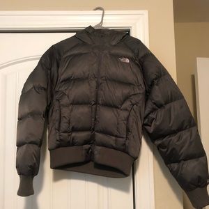 Women’s north face puffer jacket